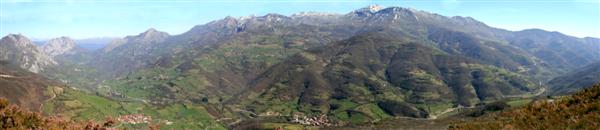 Panorámica camín de las reliquias desde Michaoros