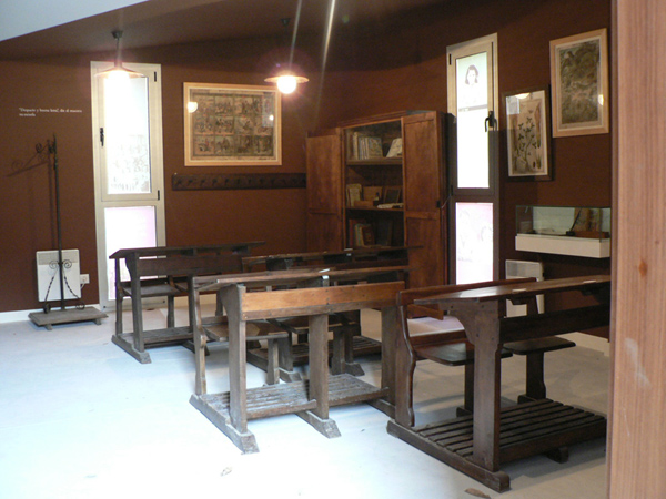 Interior de la escuela